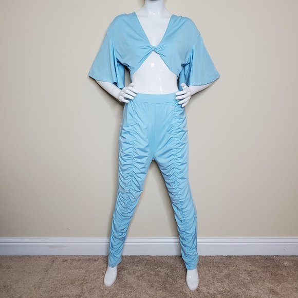 Pastel Baby Blue Two Piece Trendy V Neck Bat Wing Top w/ Skinny Fit Pant SZ L - Picture 3 of 10